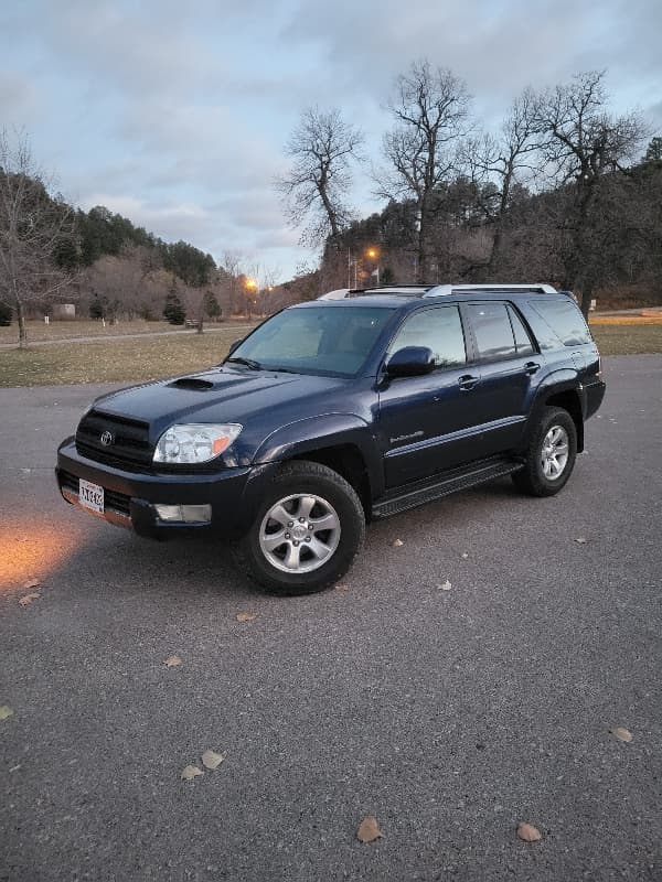 Latest Car - 2004 Toyota 4Runner